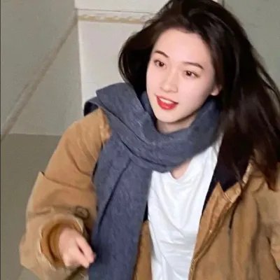 贵夫人海报